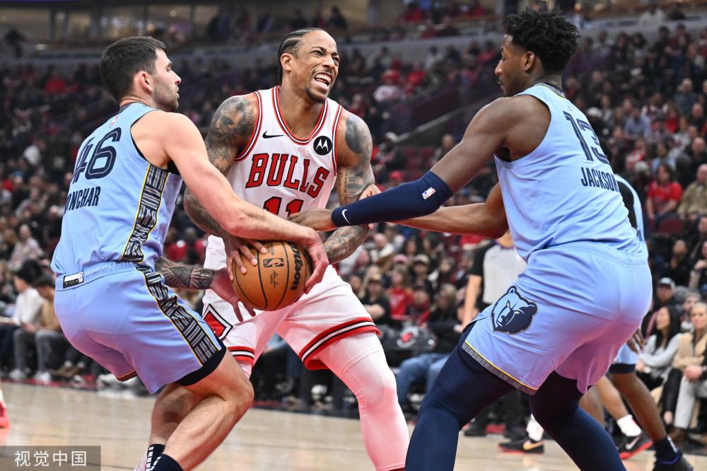 手在比赛中 手在比赛中