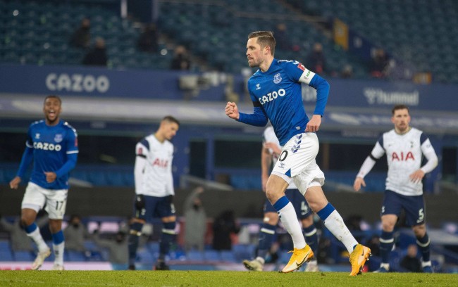 顶级内线时 顶级内线时